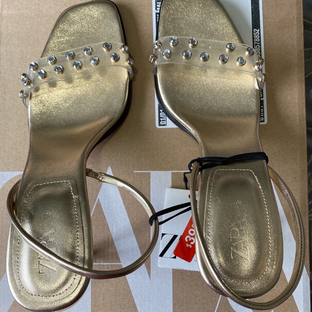 Zara HEELED SANDALS WITH VINYL GEM STRAP size 40